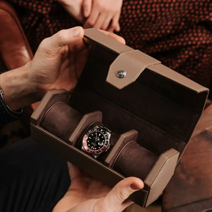 rapport three watch roll vantage brown 0 Watch Winders, Watch Boxes & Watch Safes Rapport Three Watch Roll Vantage Brown