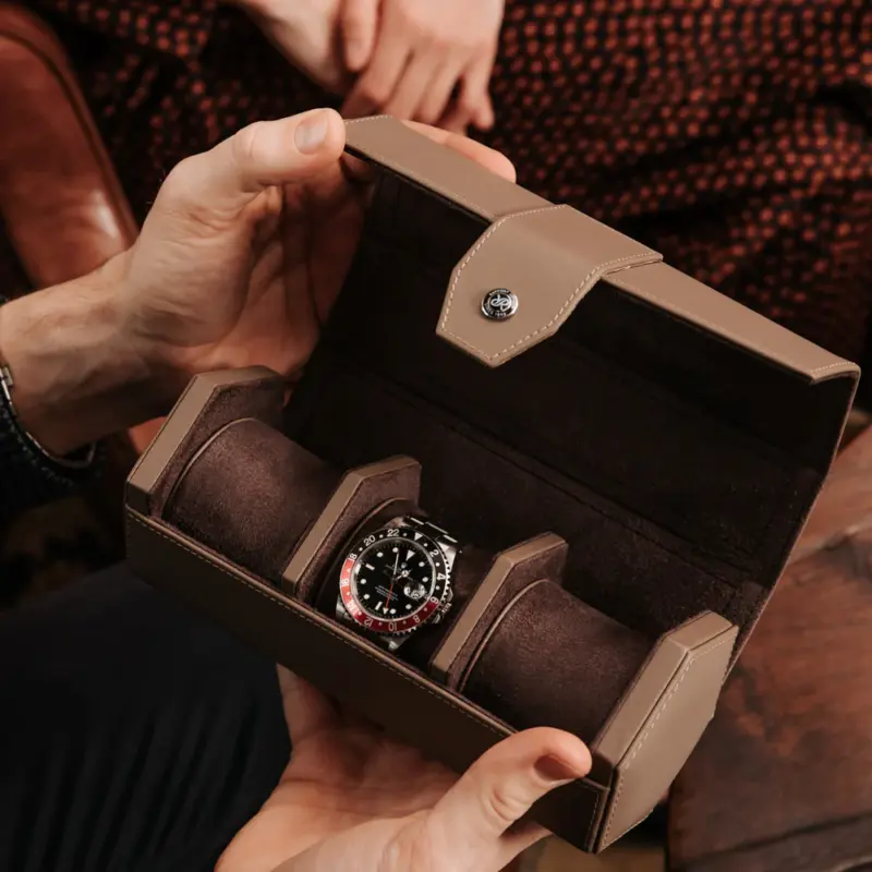 rapport three watch roll vantage brown 0 Watch Winders, Watch Boxes & Watch Safes Rapport Three Watch Roll Vantage Brown