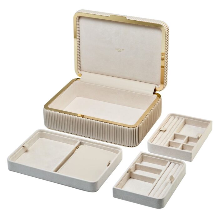 wolf jewellery box medium bella bone detail1 Watch Winders, Watch Boxes & Watch Safes WOLF Jewellery Box Medium Bella Bone