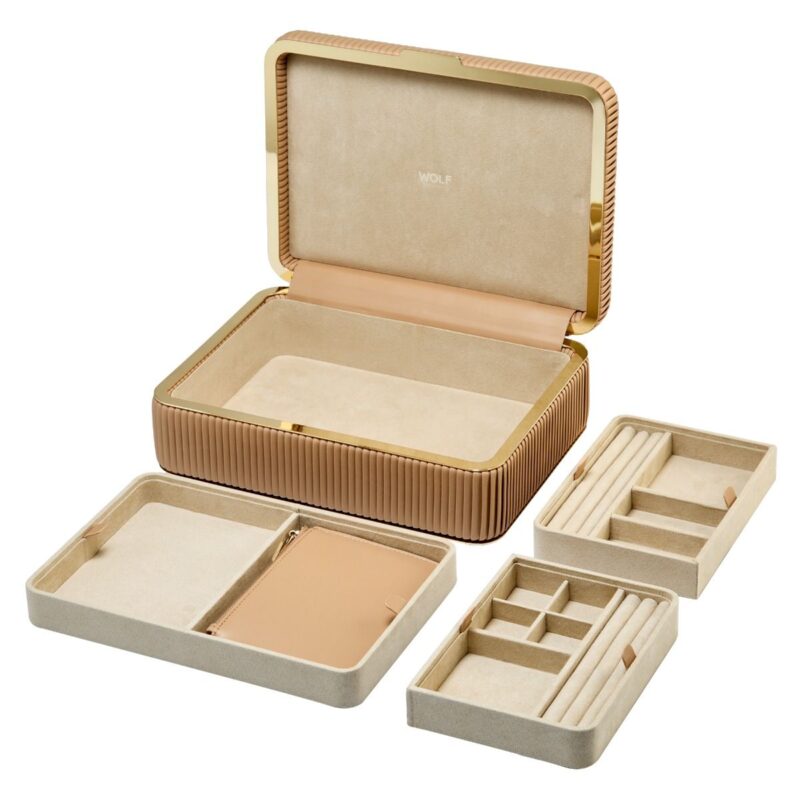 wolf jewellery box medium bella mocha detail1 Watch Winders, Watch Boxes & Watch Safes WOLF Jewellery Box Medium Bella Mocha