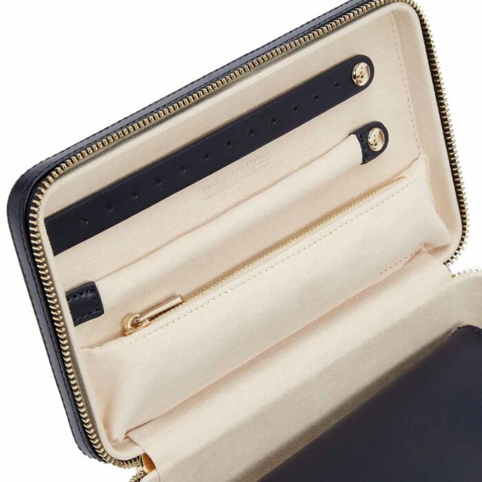 wolf jewellery medium zip case maria navy 0000 Watch Winders, Watch Boxes & Watch Safes WOLF Jewellery Medium Zip Case Maria Navy