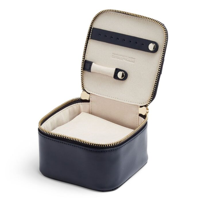 wolf jewellery zip cube maria navy 00 Watch Winders, Watch Boxes & Watch Safes WOLF Jewellery Zip Cube Maria Navy