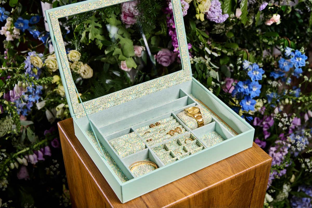 wolf x fiona howard sophia jewelry box with window jade fruit botanical lifestyle0 Watch Winders, Watch Boxes & Watch Safes Watch Winders, Watch Boxes & Watch Safes